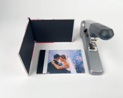 Фотокнига за подвързване с телбод - 4x6 (100x150 mm) - Sweet Love